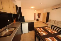 Menada Grand Kamelia Apartments