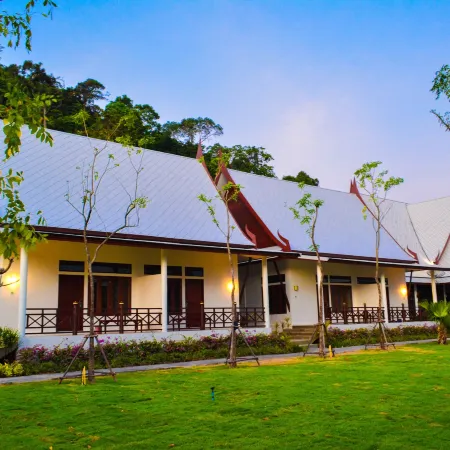 Bhu Tarn Koh Chang Resort & Spa