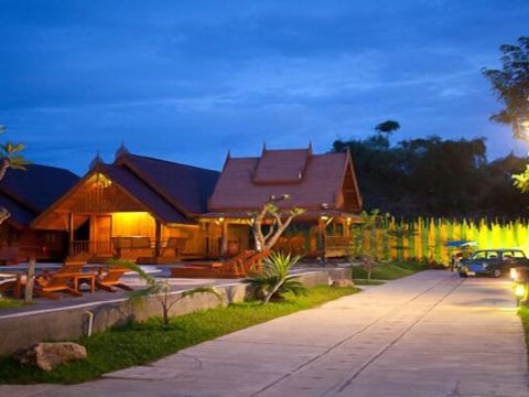 ศรีสวัสดิ์รีสอร์ท