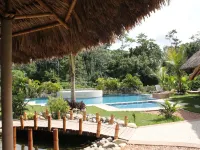 Axkan Palenque, Albercas, Gastronomia Mar y Tierra & Travel Agency Hotels in Palenque