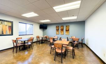 Blaine Town Inn & Suites