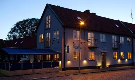 Maritim Hotell & Krog Отели в г. Simrishamn