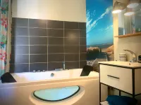 ESPACE ATYPIQUE DETENTE BIEN-ETRE Hotels in Saint-Clair-de-la-Tour
