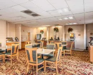 Comfort Inn & Suites - Breakfast