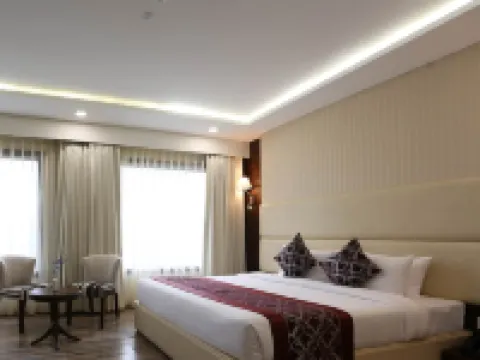 Clarks Inn Suite Gwalior Hotels in Gwalior