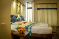 Hotel Alakamanda Hotels near Bogashandiya - Bodhi Tree