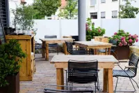 Hotel Arts فنادق في Reilingen