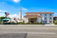Brookhurst Plaza Inn Hotels near Terry Park
