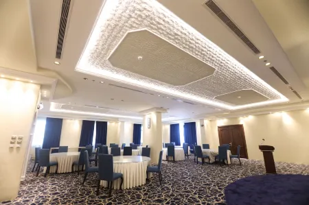 Platinum Park Serviced Apartments Отели в г. Тэйф