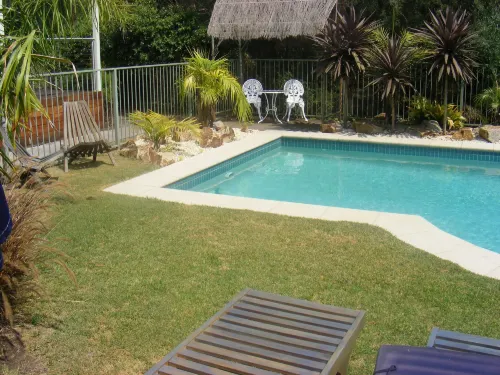 Weeroona Bed and Breakfast Hotels in Rye