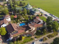 Wellnesshotel Seeschlößchen - Privat- Spa & Naturresort Hotels in Senftenberg