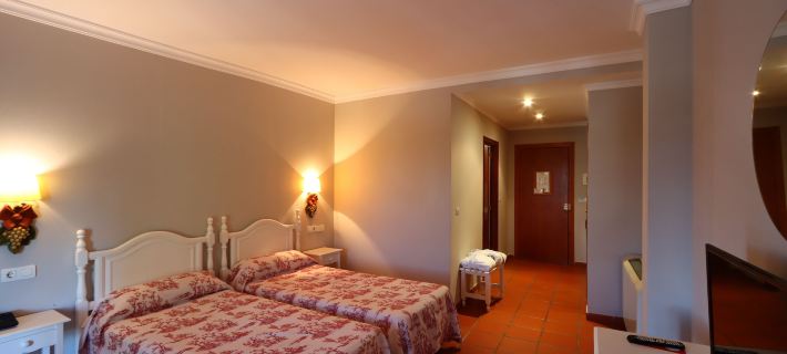 Hotel Varinia Serena - Balneario de Alange Hotels in Badajoz