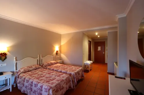 Hotel Varinia Serena - Balneario de Alange Hotels in Almendralejo