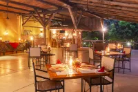 Leopard Walk Lodge Hotels in Hluhluwe