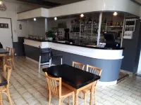 Le Cadran Hotels in Chaunay