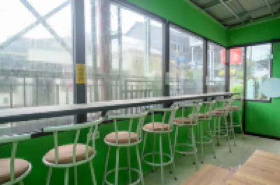 RedDoorz Near Politeknik Manado