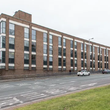 Redwings Lodge Wolverhampton Central