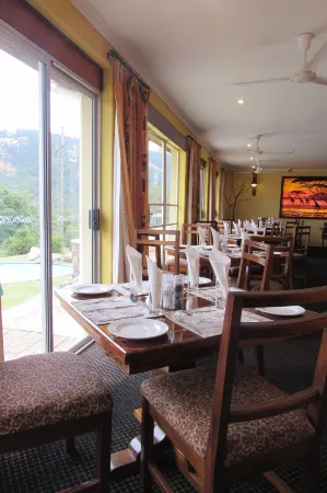 Emafini Country Lodge