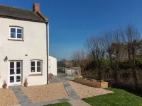 700 Westport Hotels in Langport