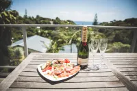 Waiheke Island Resort Conference & Accommodation Centre - Breakfast