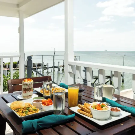 Harbour View Boutique Hotel & Wellness Retreat