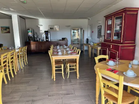 Hotel Terriciaë Aux Portes de Maussane les Alpilles Отели в г. Сен-Мартен-де-Кро