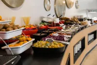 Magdala Hotel - breakfast