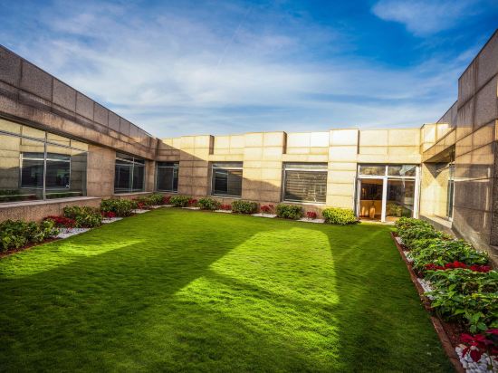Hilton Bangalore Embassy GolfLinks