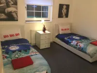 La Fortuna Lodges Hotels in Alloa