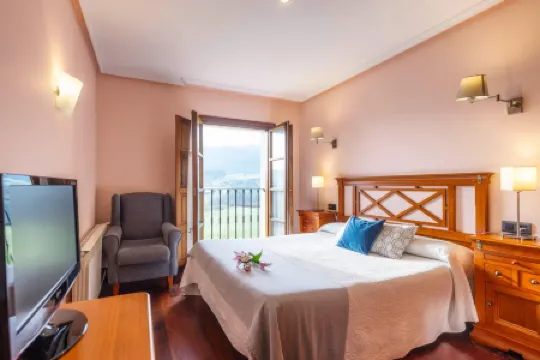 Hotel Puerta Del Oriente