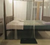 위스퍼링 하우스
