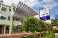 Broadwater Resort Como Hotels in Como