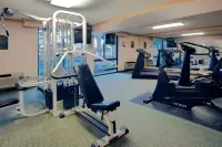 Wyndham Visalia - Gym