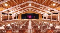 Occidental Caribe - All Inclusive Hotels in Баваро