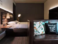 Moxy Frankfurt East Hotels near Dialogmuseum Frankfurt