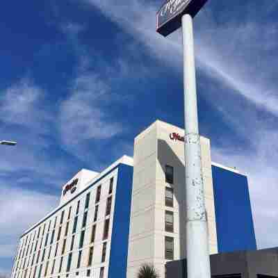Hampton by Hilton Saltillo Hotel Exterior