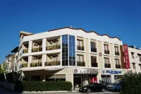 Gulluk Life Hotel - parcheggio