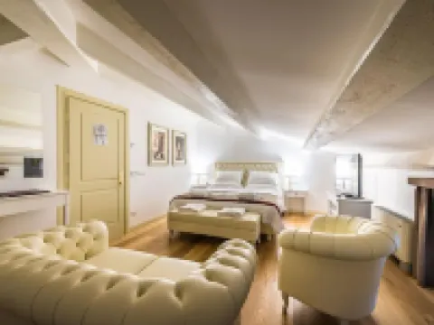 ルレ パラディソ グアルド・カッタネーオのホテル