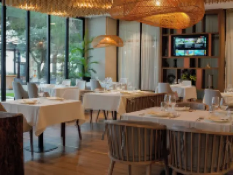 Supreme Hotel Hotels in Golem