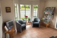Fitzherbert Court Motel Hotels in Seaview