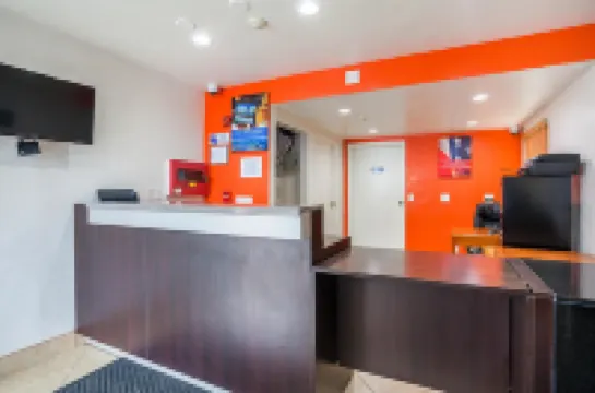 Motel 6 Ventura, CA - Downtown