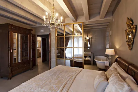 La Vella Farga Hotel Отели в г. Пинель-де-Сольсонес