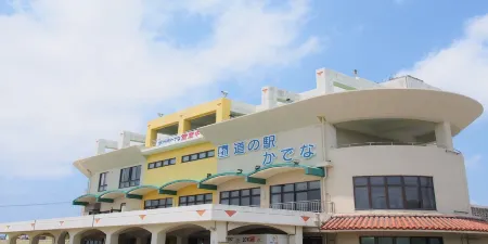 Lagoon Palace Отели рядом с достопримечательностью «Aloha Divers Okinawa»
