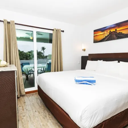 Caribbean Resort Suites