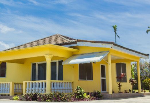 시크레스트 비치 호텔 근처 해변