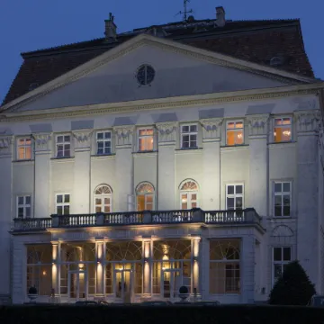 Austria Trend Hotel Schloss Wilhelminenberg Wien Отели рядом с достопримечательностью «16. Оттакринг»
