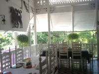 Hotel Oloffson - 3-Star