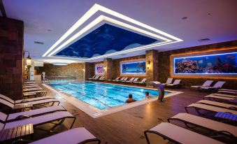 The Lumos Deluxe Resort Hotel & Spa
