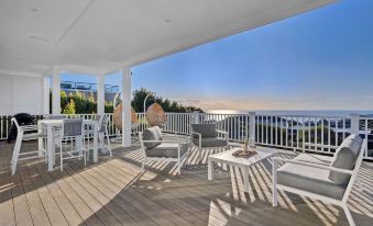 Hamptons Elegance Views Pool & Spa