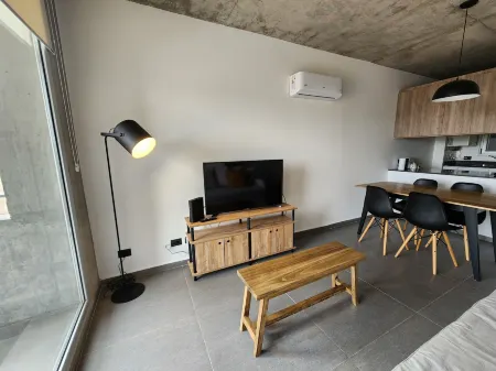 Loi Flats Neuquen, Edificio Talero